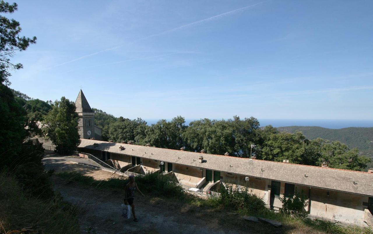 Santuario Ns Soviore Cinque Terre Monterosso al Mare Buitenkant foto