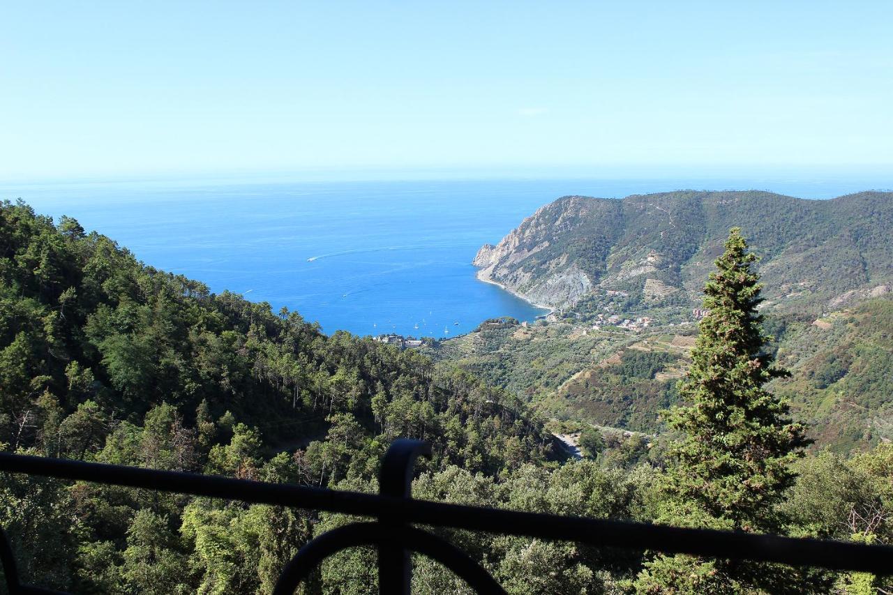 Santuario Ns Soviore Cinque Terre Monterosso al Mare Buitenkant foto